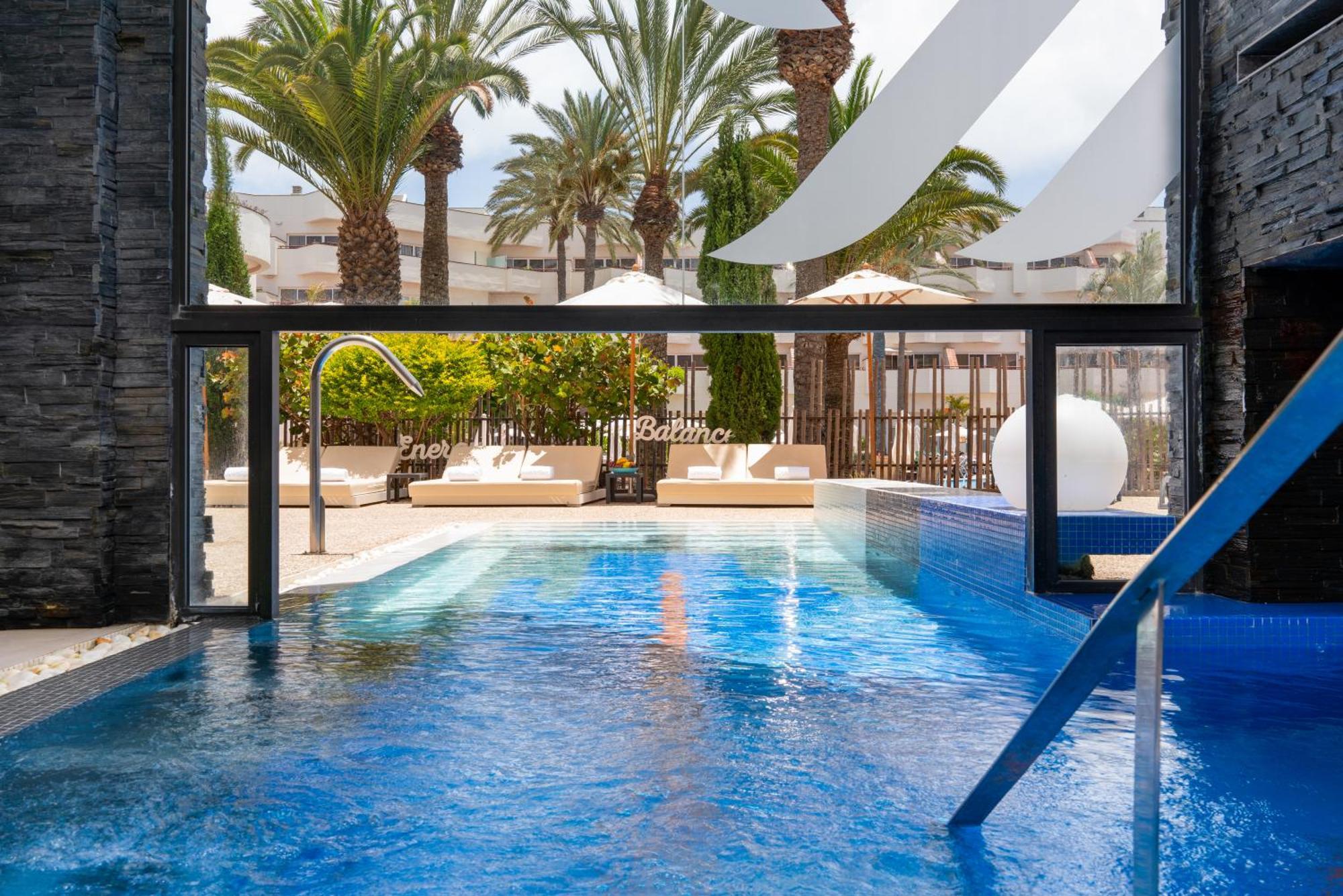 Barcelo Bay - Adults Only Hotel Corralejo