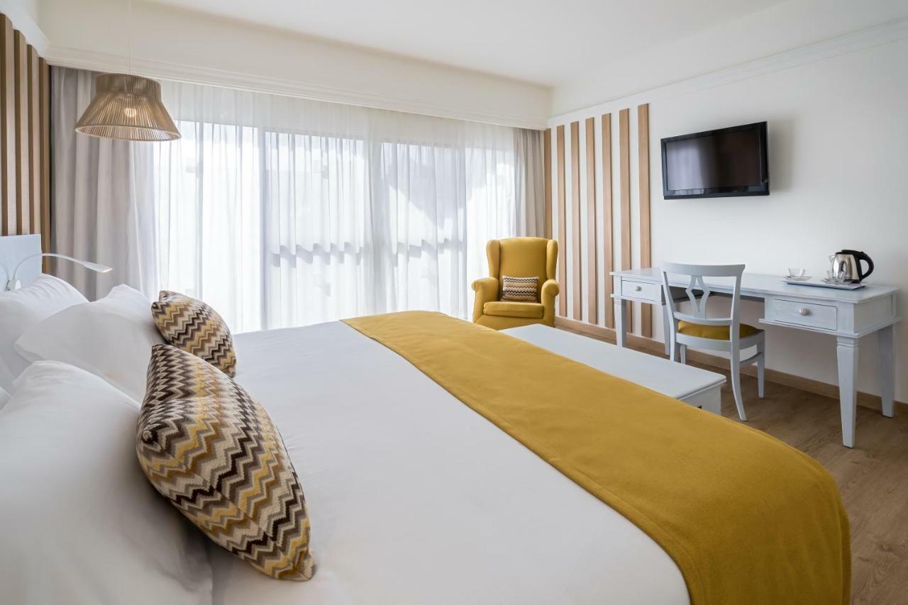 Barcelo Bay - Adults Only